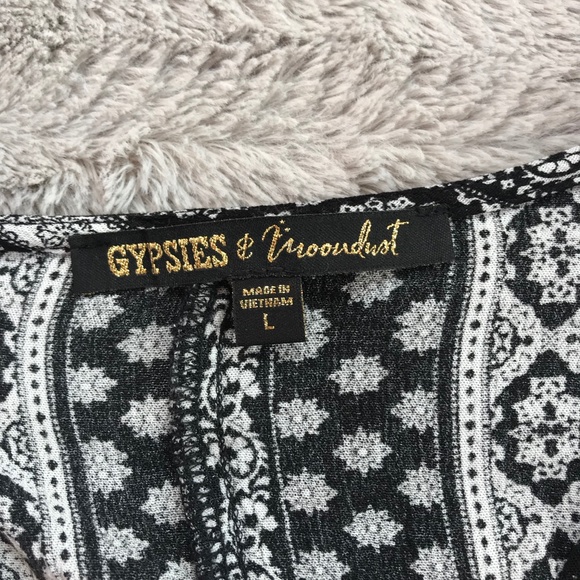 GYPSIES & MOONDUST cropped long sleeve - Picture 5 of 6